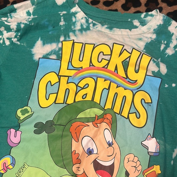 Lucky Charms Boys/Girls Tee I bleach dyed and distressed it size XXL (18) - Picture 3 of 7